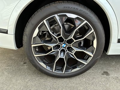 BMW X7 - 6