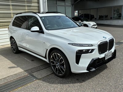 2025 BMW X7 — миниатюра 30
