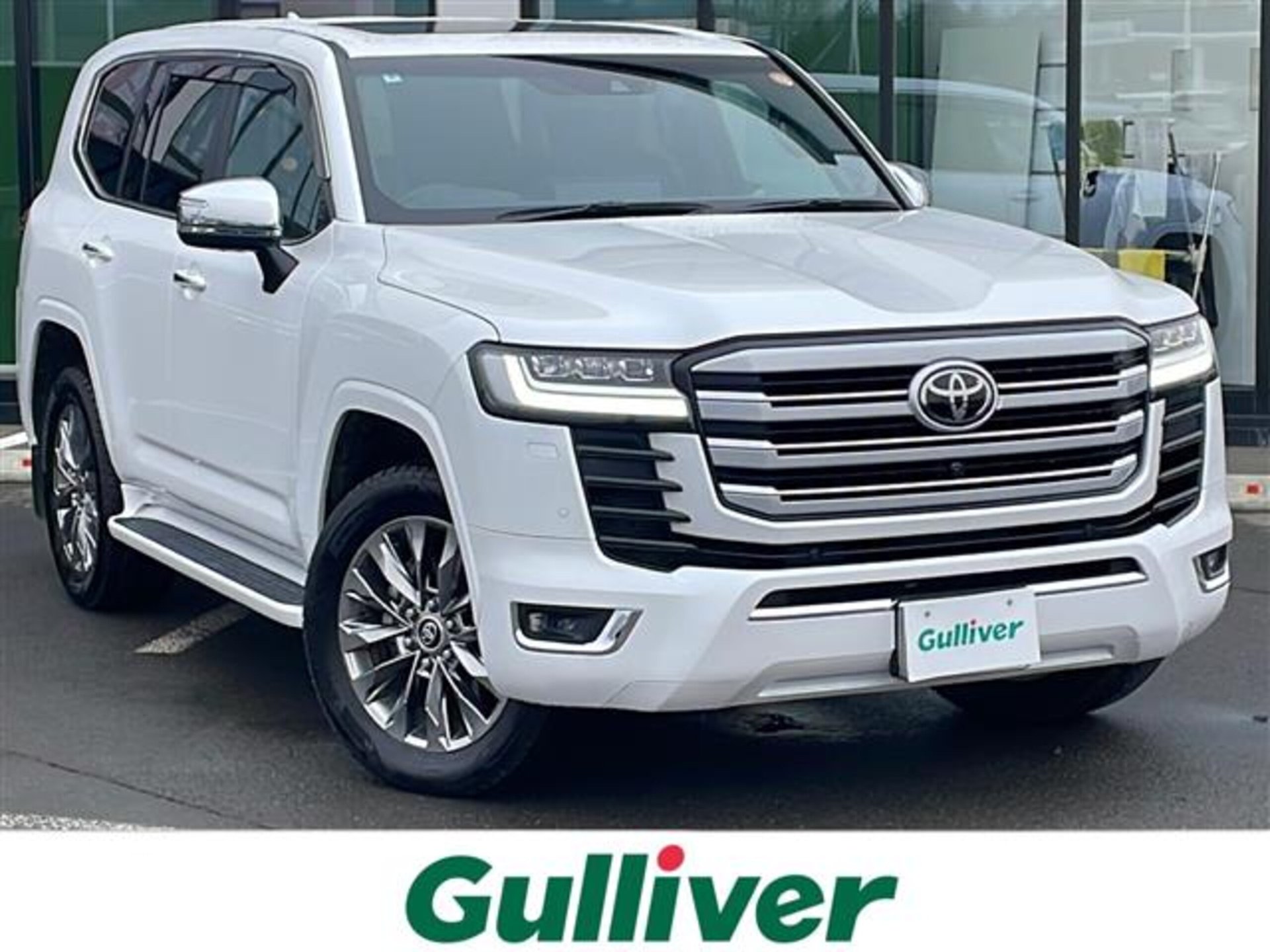 TOYOTA LAND CRUISER 300 - View 1