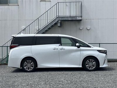2025 Toyota ALPHARD photo 6