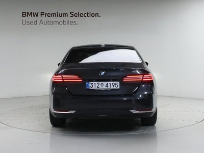 BMW 5 SERIES - 2