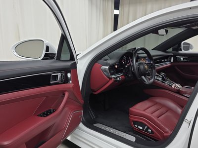 PORSCHE PANAMERA - 10