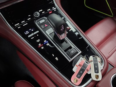 PORSCHE PANAMERA - 9