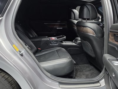 2022 Genesis G90 (RS4) — миниатюра 17