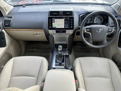 TOYOTA LAND CRUISER PRADO - 2