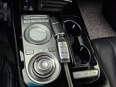 GENESIS G80 (RG3) - 9