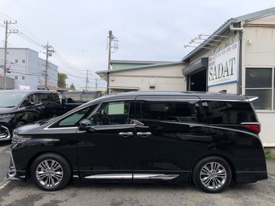TOYOTA ALPHARD - 4