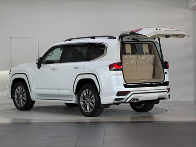 2026 Toyota LAND CRUISER 300 缩略图 16