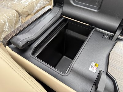 2026 Toyota LAND CRUISER 300 缩略图 64