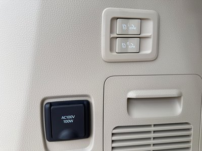 2026 Toyota LAND CRUISER 300 缩略图 74
