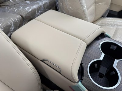 2026 Toyota LAND CRUISER 300 缩略图 63