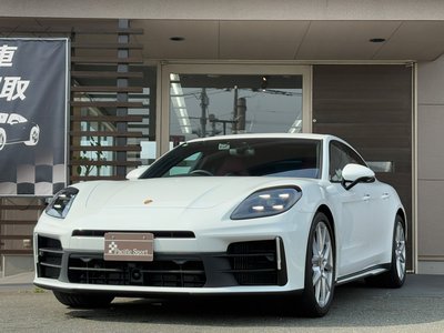 PORSCHE PANAMERA - 1