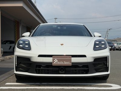 PORSCHE PANAMERA - 5