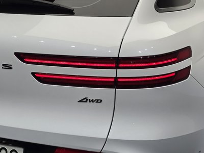 2021 Genesis GV70 thumbnail 11