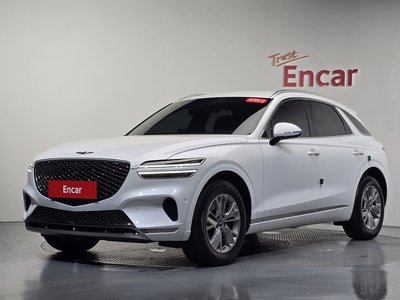 2021 Genesis GV70 photo 2