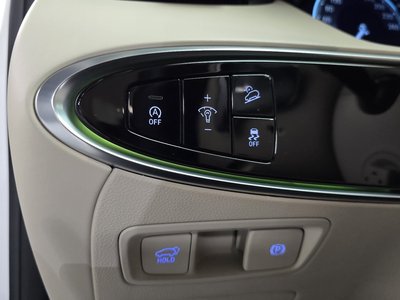2021 Genesis GV70 thumbnail 27