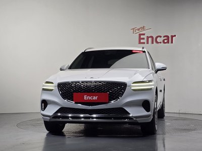 2021 Genesis GV70 photo 3