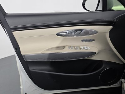 2021 Genesis GV70 thumbnail 15