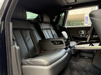 ROLLS-ROYCE PHANTOM - 10