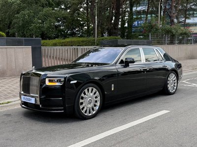 ROLLS-ROYCE PHANTOM - 7