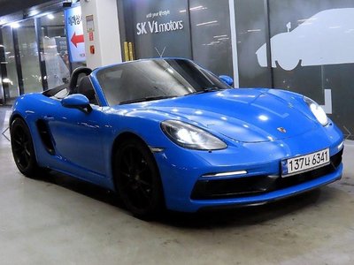PORSCHE 718 BOXSTER - 7