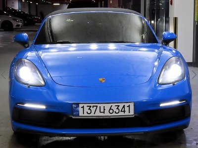 PORSCHE 718 BOXSTER - 3