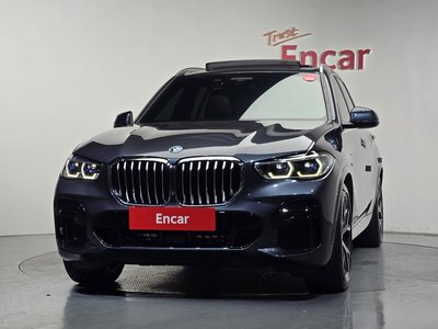 2022 BMW X5 photo 2