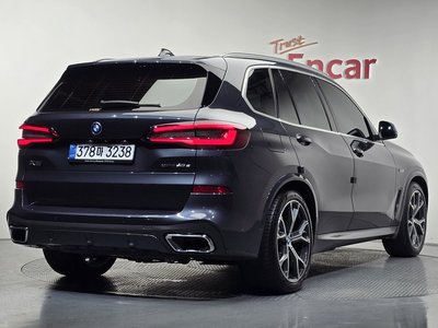 2022 BMW X5 photo 3