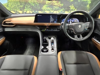 2023 Toyota CROWN CROSSOVER — фото 2