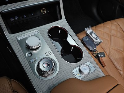 GENESIS GV80 - 9