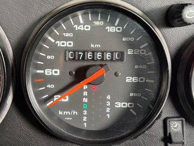 1994 Porsche 911 thumbnail 12