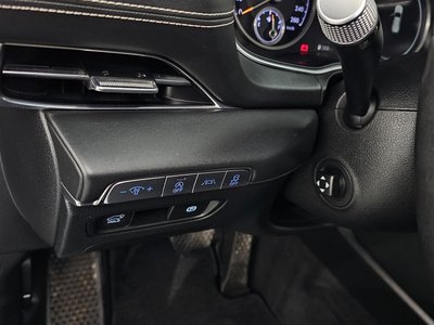 2020 Genesis GV80 — миниатюра 16
