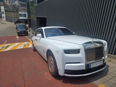 ROLLS-ROYCE PHANTOM - 5