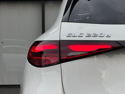 MERCEDES-BENZ GLC - 10