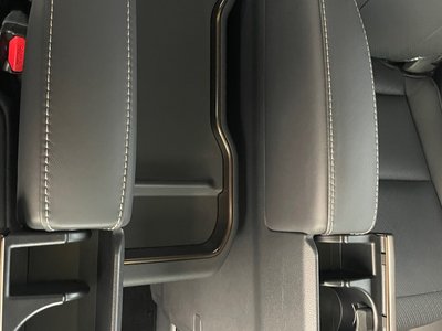 TOYOTA VELLFIRE - 10