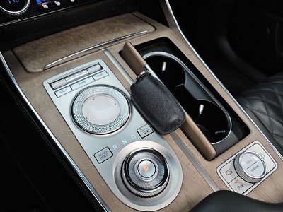 صورة مصغرة 12 لـ 2021 Genesis GV80