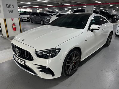 MERCEDES-BENZ E-CLASS - 1