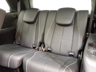 2024 Mercedes-BENZ GLS — миниатюра 12