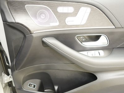 2024 Mercedes-BENZ GLS — миниатюра 24