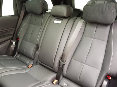 2024 Mercedes-BENZ GLS — миниатюра 13