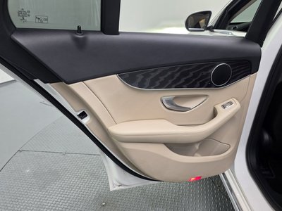 صورة مصغرة 15 لـ 2019 Mercedes-BENZ C-CLASS