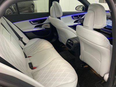 MERCEDES-BENZ E-CLASS - 9