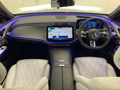 MERCEDES-BENZ E-CLASS - 5