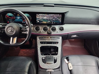 MERCEDES-BENZ E-CLASS - 5