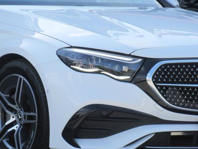 MERCEDES-BENZ E-CLASS WAGON - 7