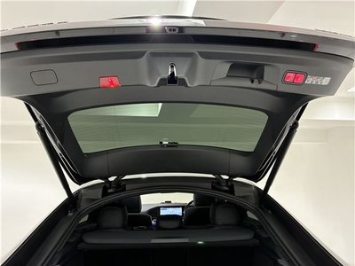 2026 Mercedes-BENZ GLE — миниатюра 20