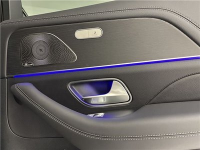 2026 Mercedes-BENZ GLE — миниатюра 13
