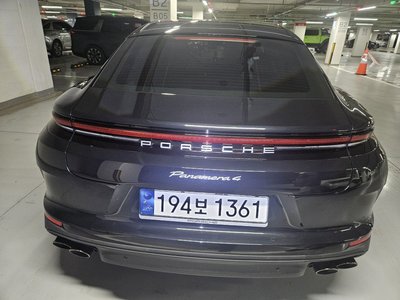 PORSCHE PANAMERA - 6