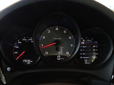 صورة مصغرة 14 لـ 2021 Porsche MACAN