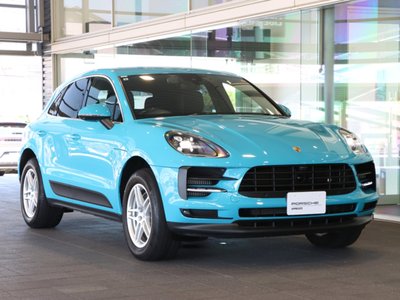 صورة 8 لـ 2021 Porsche MACAN